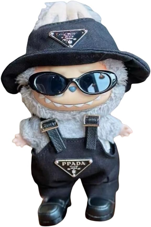 Labubu 服 Labubuぬいぐるみ 対応 手作り デニムオーバーオール＆帽子セット labubu clothes 手工製作 Labubu アクセサリー かわいい ドール服 (pradaモデルです) [並行輸入品]