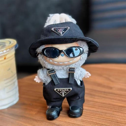 Labubu 服 Labubuぬいぐるみ 対応 手作り デニムオーバーオール＆帽子セット labubu clothes 手工製作 Labubu アクセサリー かわいい ドール服 (pradaモデルです) [並行輸入品]