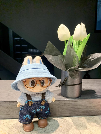 Labubu 服 Labubuぬいぐるみ 対応 手作り デニムオーバーオール＆帽子セット labubu clothes 手工製作 Labubu アクセサリー かわいい ドール服 (pradaモデルです) [並行輸入品]